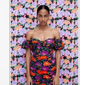 ZARA FLORAL PRINT DRESS Size M NEW WITH TAG!